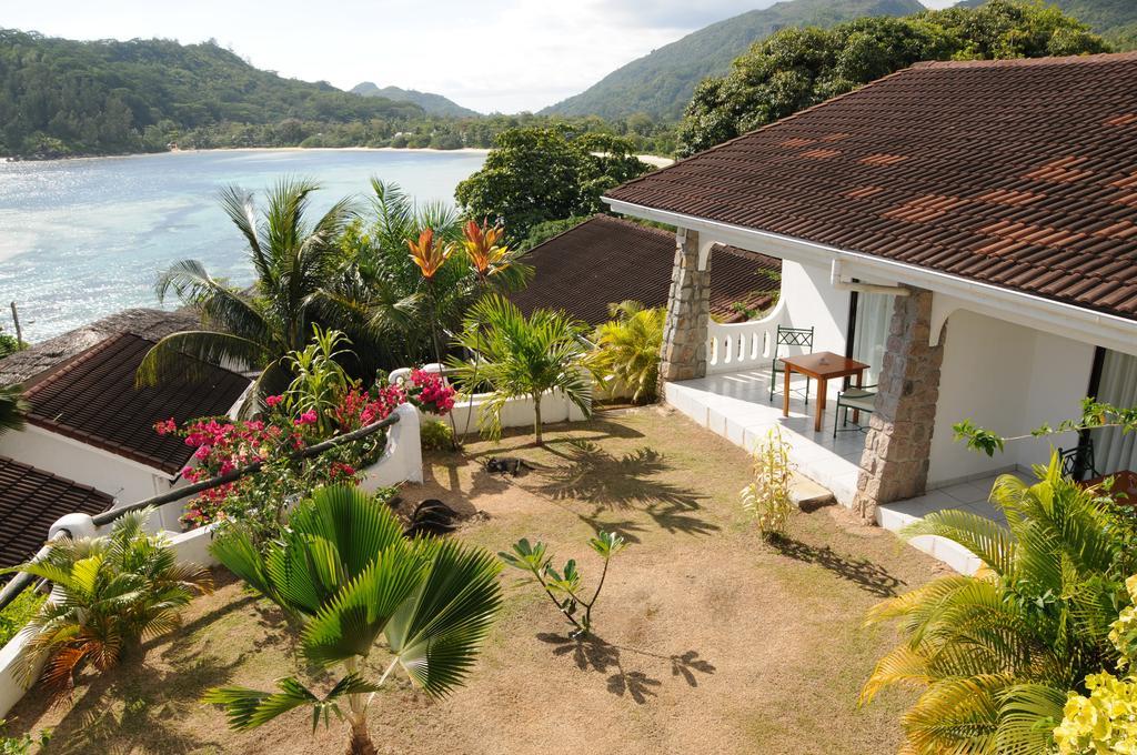Edens Holiday Villas Port Glaud Kamer foto