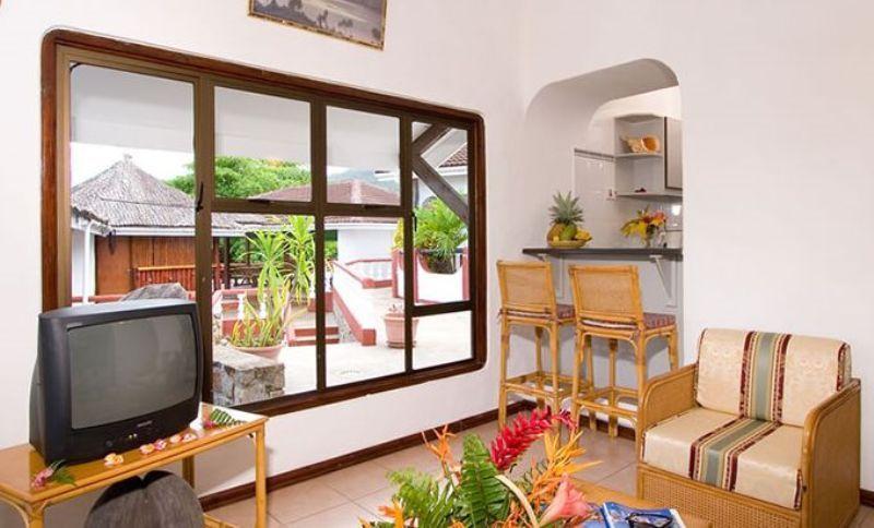 Edens Holiday Villas Port Glaud Kamer foto