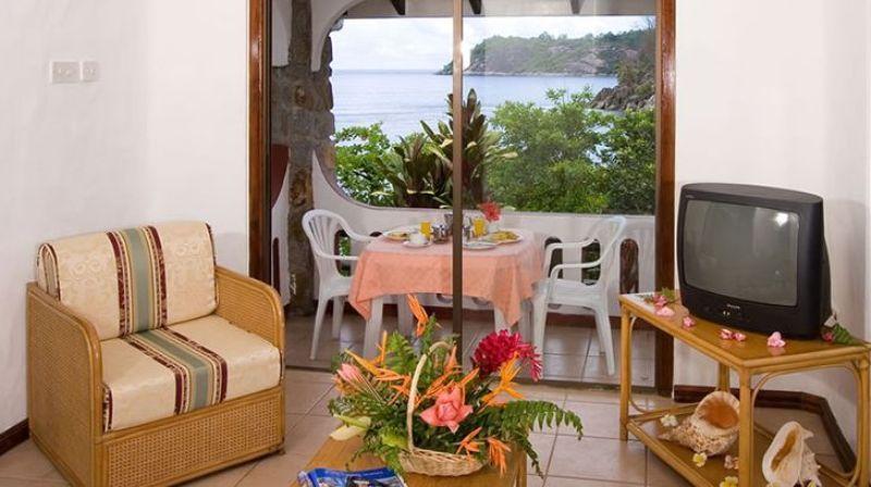 Edens Holiday Villas Port Glaud Kamer foto